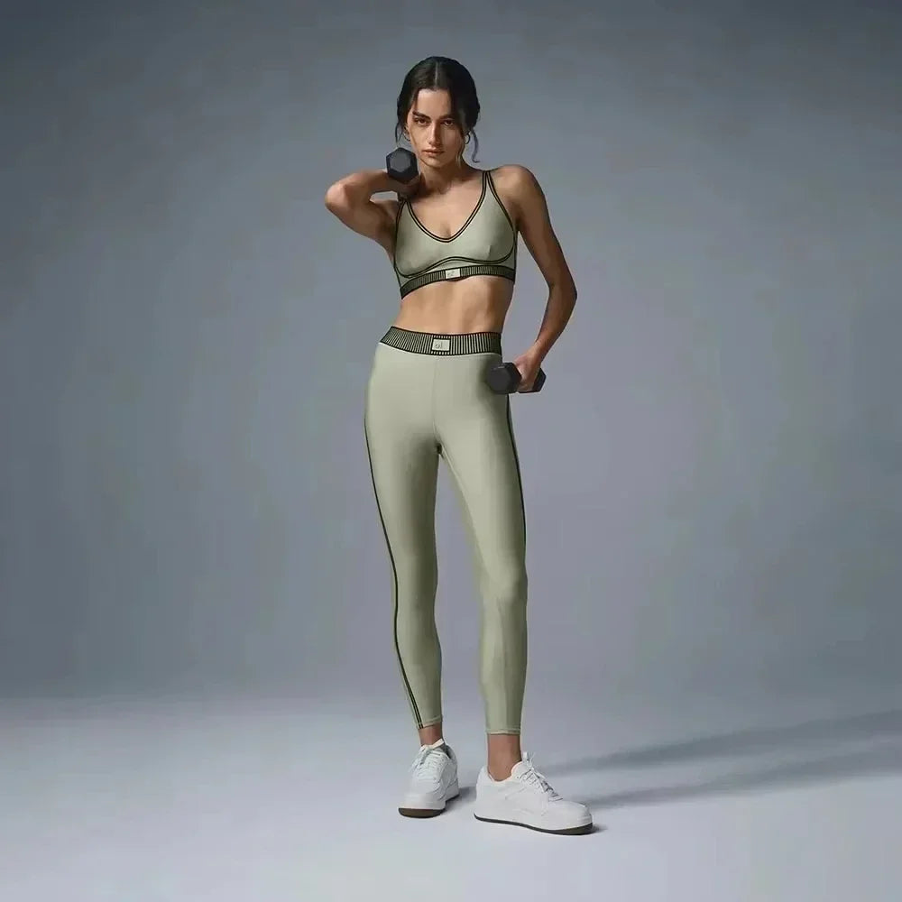 Yoga Bra Gym Set Leggings 7/8 Breasted Smooth and comfortable Sports Bra Tight Fitting Workout Set Workout Clothes For Women's