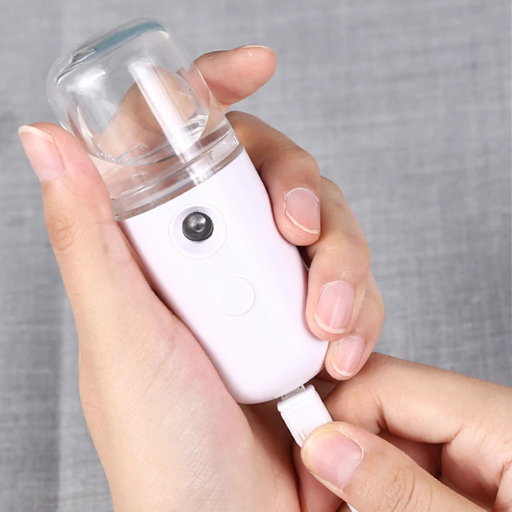 30ml Mini Facial Sprayer Humidifier USB Charging Electric Essential Oil Purifier Aroma Mist Face Moisturizing Steamer