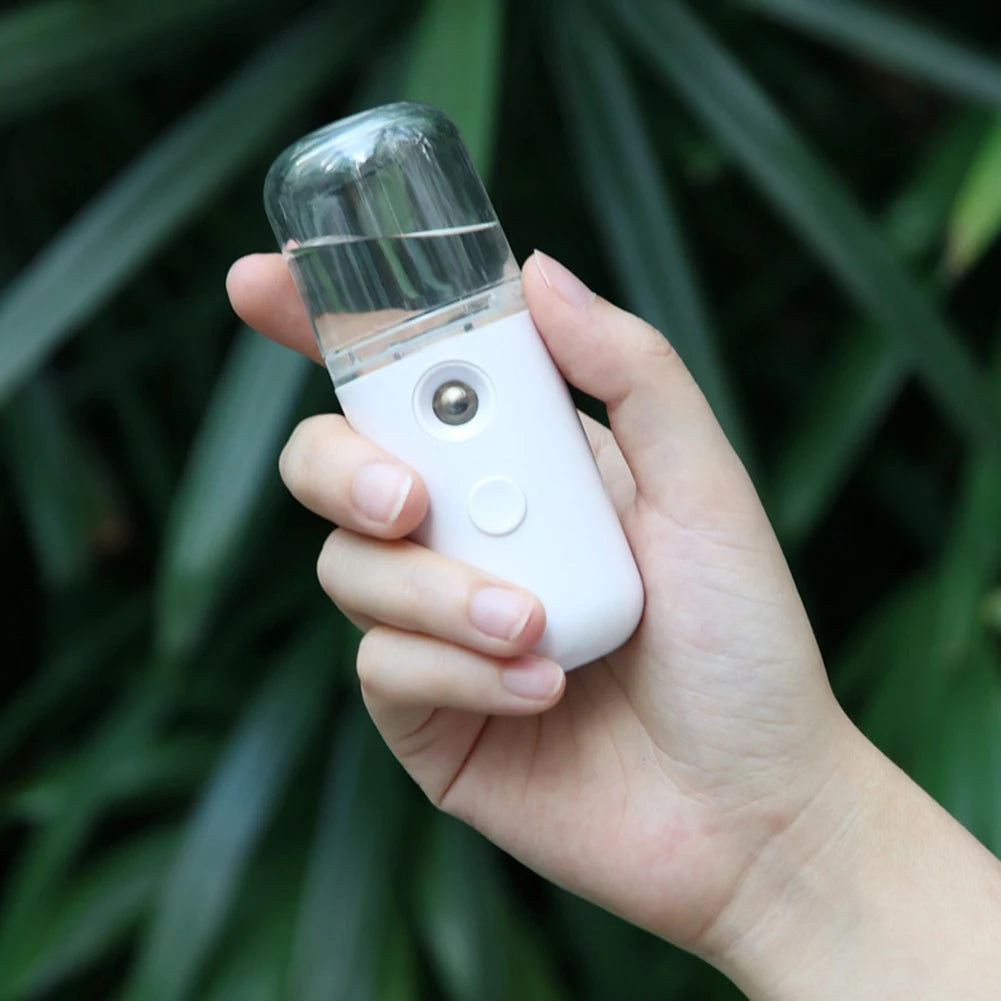 30ml Mini Facial Sprayer Humidifier USB Charging Electric Essential Oil Purifier Aroma Mist Face Moisturizing Steamer