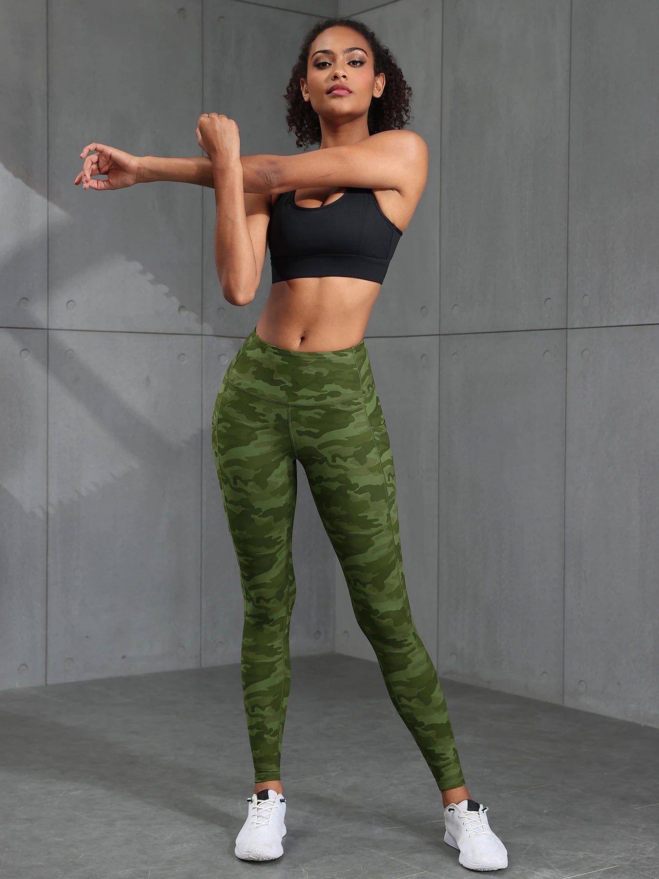 Women Camouflage Print High Waisted Sports Pocket Suitable For Running, Fitness, Yoga, Outdoor Adventure, Squat-Proof Leggings