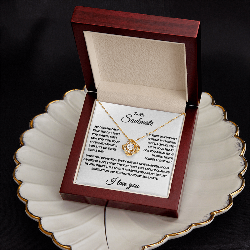 Love Knot Necklace – My One & Only • Symbol of Eternal Love